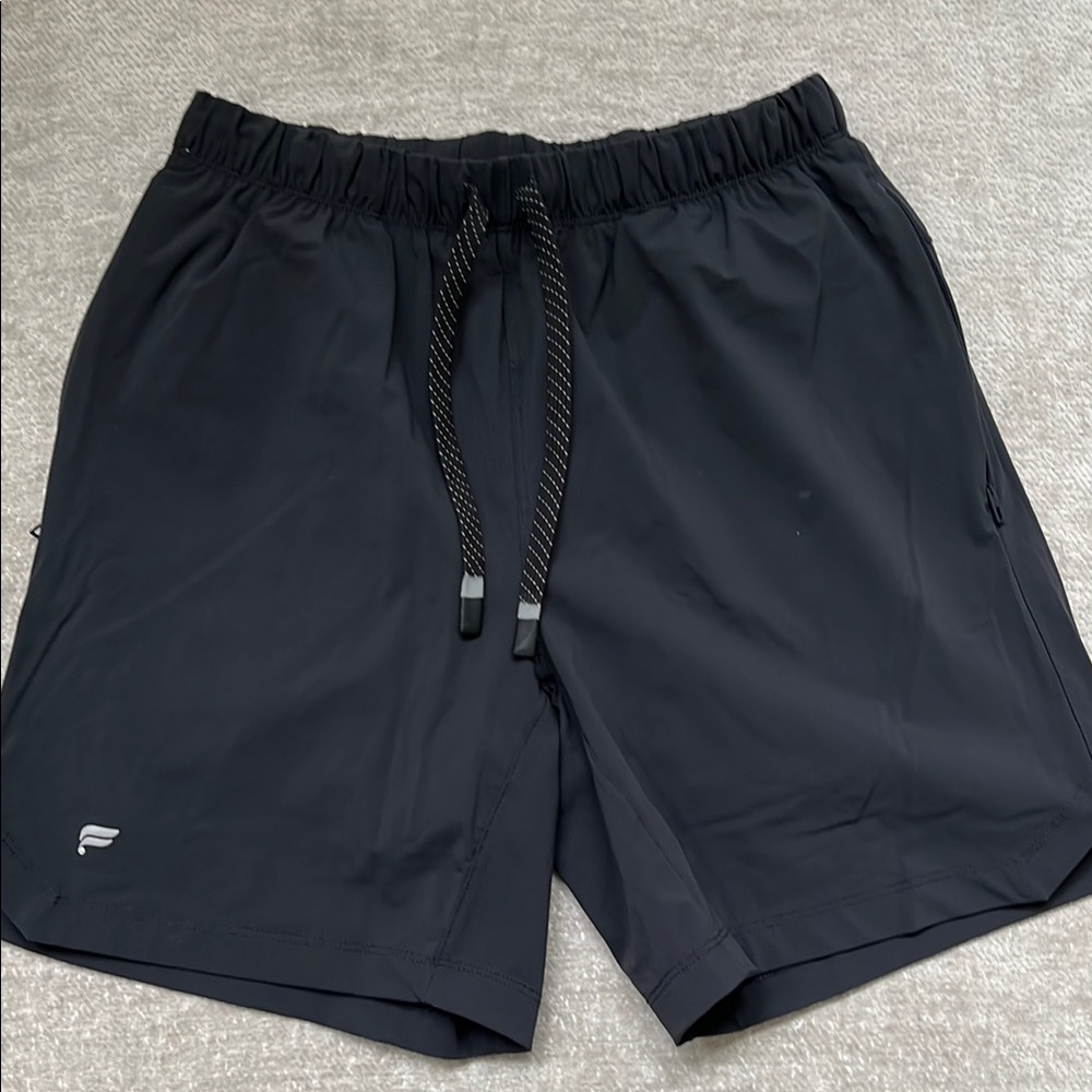 Fabletics Black Athletic Shorts mesh liner inside Men’s small